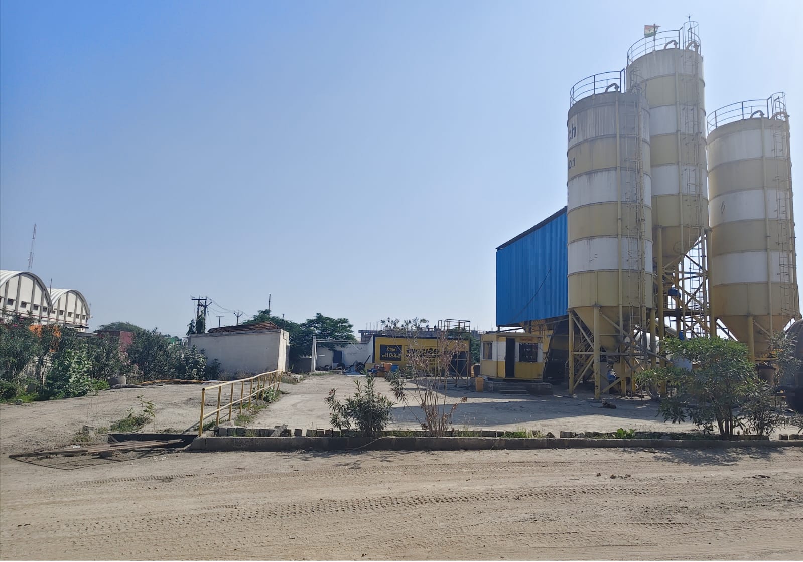 Wide view of the batching plant yard